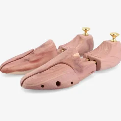 TAFT Shoe Care>Cedar Shoe Trees |