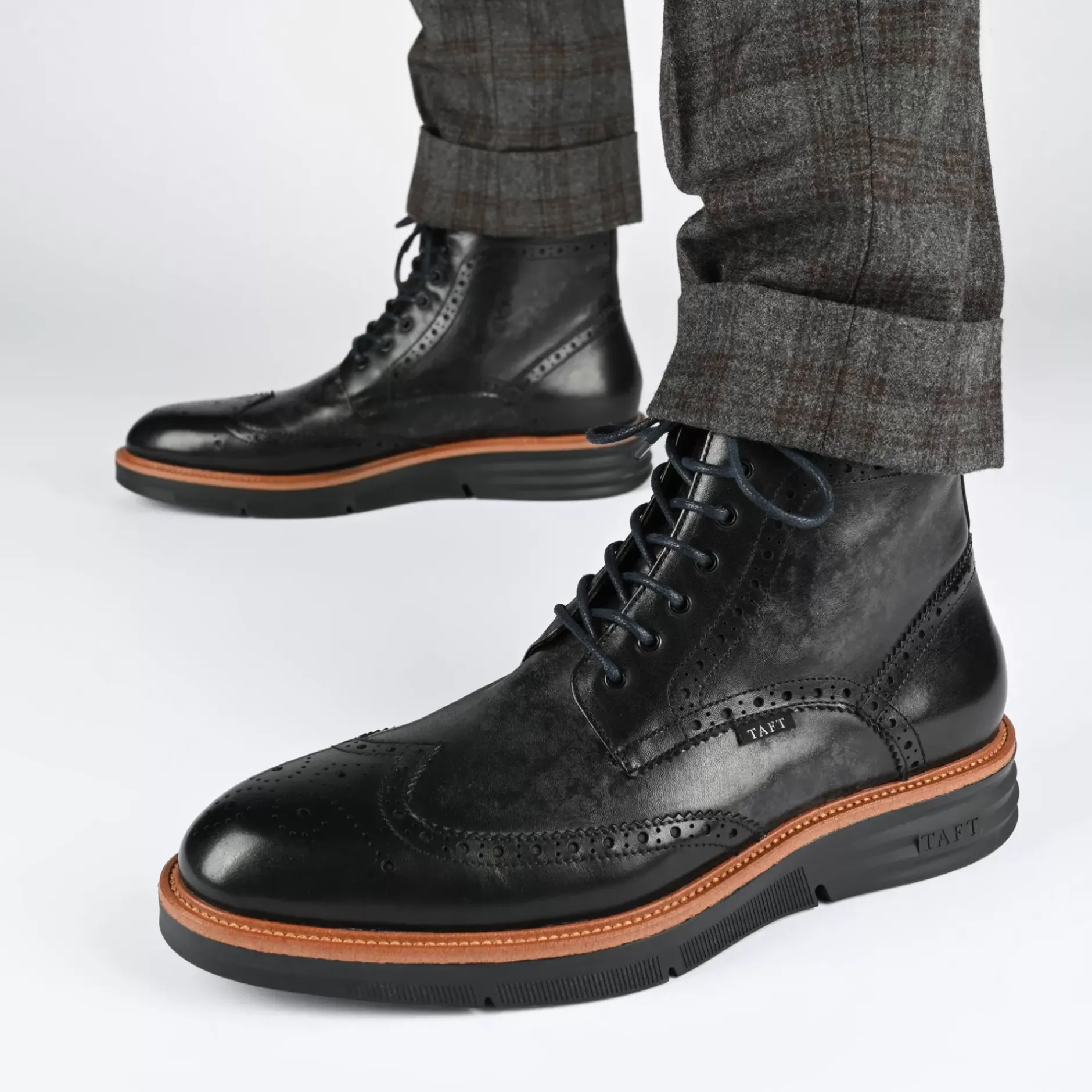 TAFT Taft 365|Taft 365 Boots>Model 005 Boot In Midnight