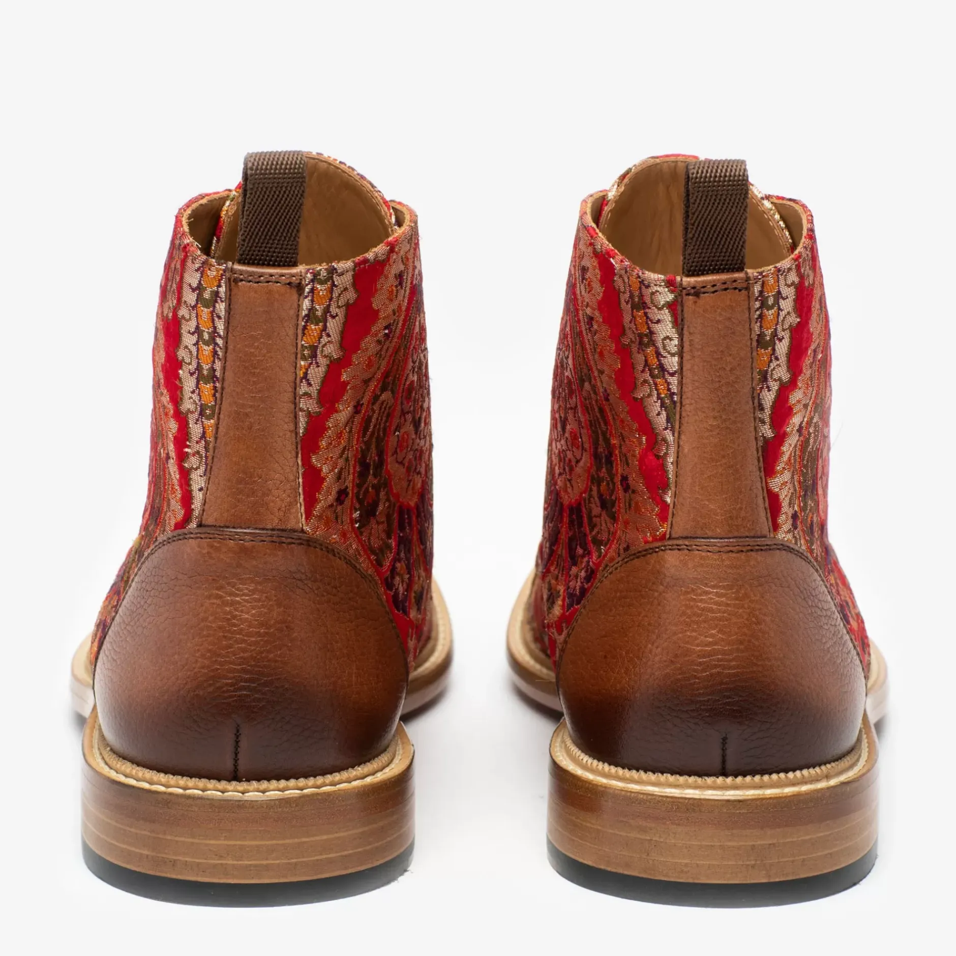 TAFT Boots>The Jack Boot In Red Paisley |