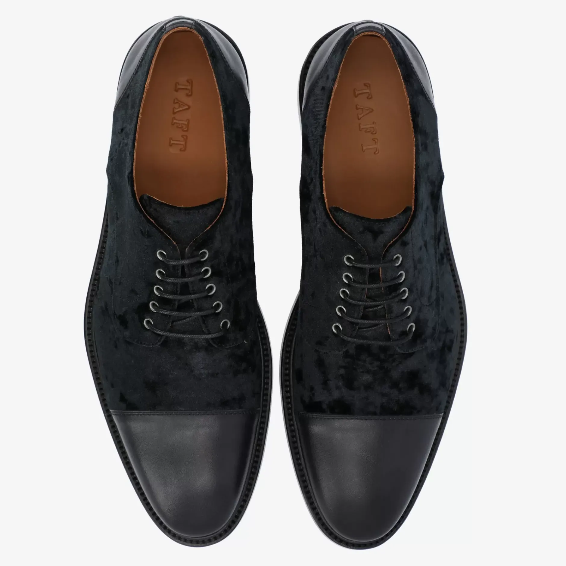 TAFT Shoes>The Jack Shoe In Black Velour |