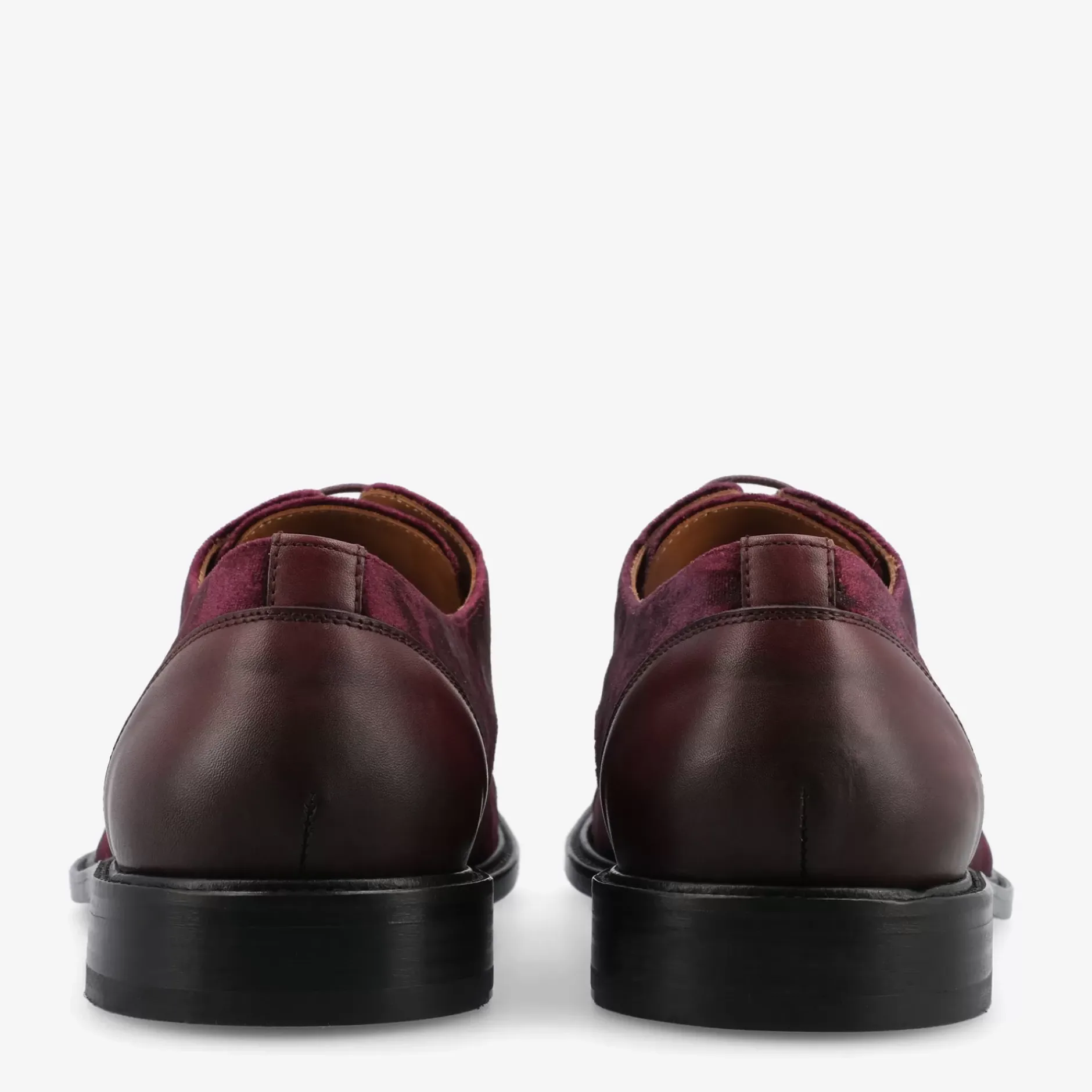 TAFT Shoes>The Jack Shoe In Pinot |