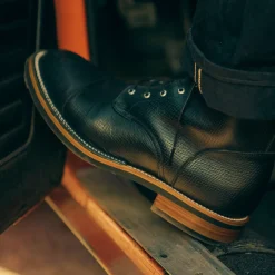 TAFT Taft Stitchdown|Boots>The Legacy Boot In Black Hatch - Reindeer Leather |
