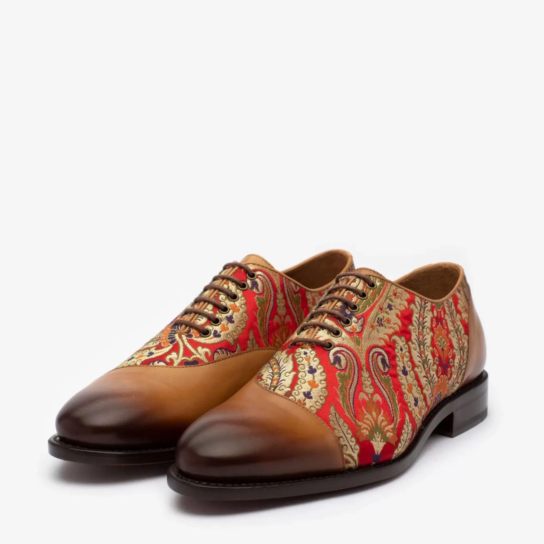 TAFT Shoes>The Paris Shoe In Red Paisley |