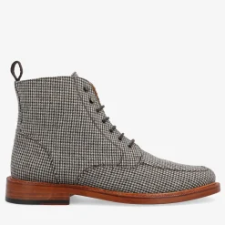 TAFT Boots>The Smith Boot In Honey - Moc Toe Boot |
